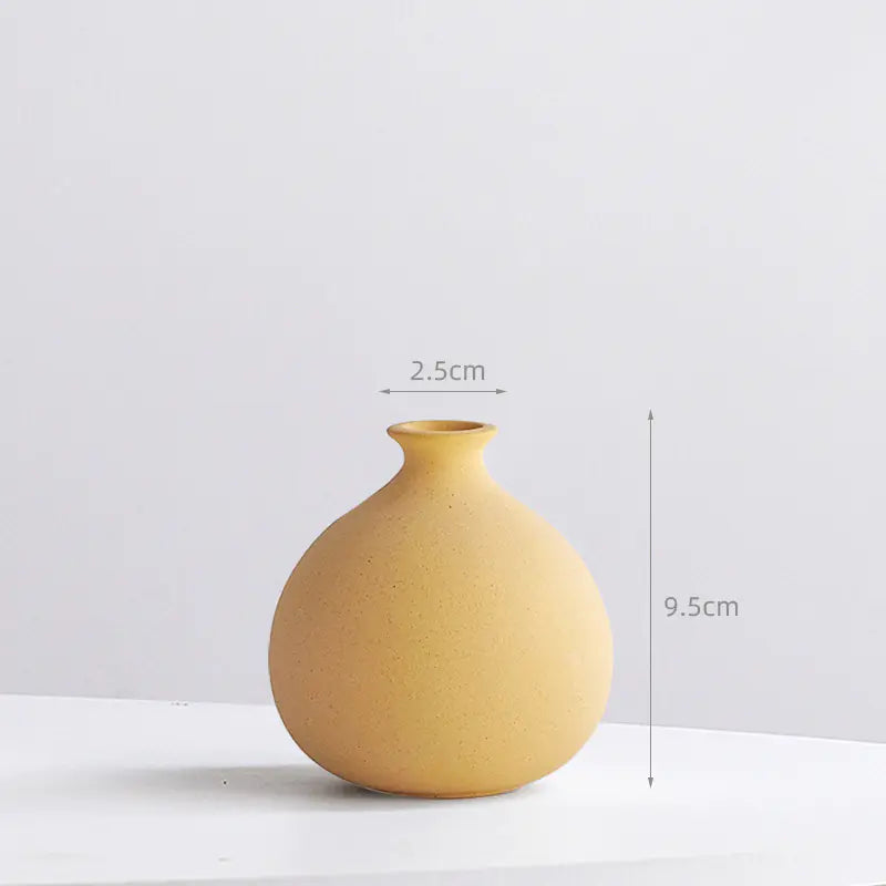 Creative Nordic Ceramic Vase – Modern Minimalist Home Décor in 14 Elegant Colors