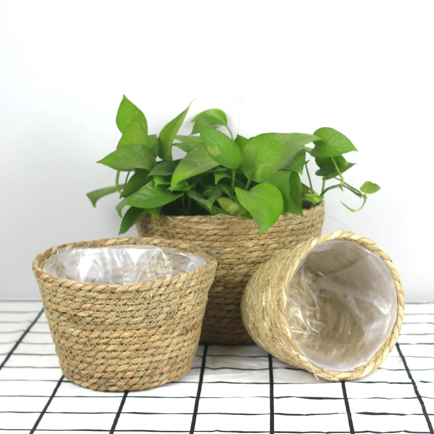 Handwoven Grass Plant Pot – Eco-Friendly Boho Basket Planter for Indoor & Outdoor Décor