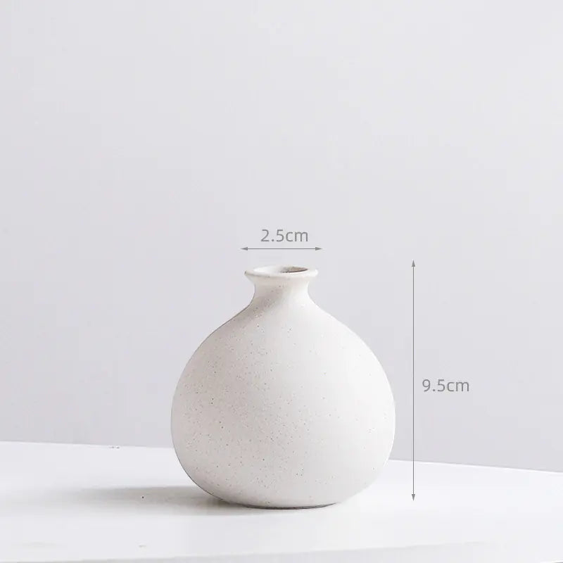 Creative Nordic Ceramic Vase – Modern Minimalist Home Décor in 14 Elegant Colors