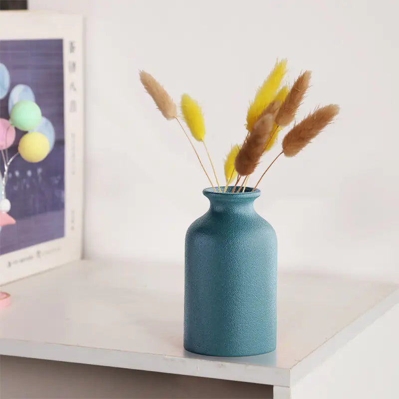 Creative Nordic Ceramic Vase – Modern Minimalist Home Décor in 14 Elegant Colors