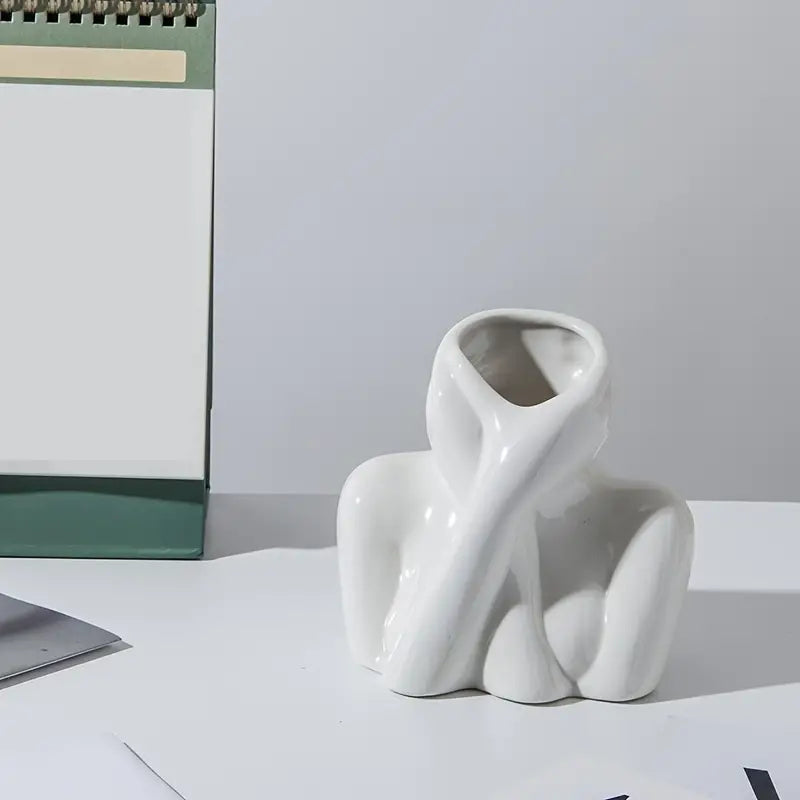 Character Art Ceramic Vase – Modern Sculptural Face Flower Pot for Artistic Home Décor