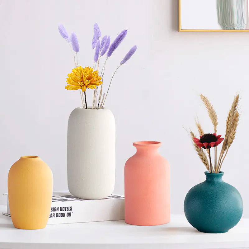 Creative Nordic Ceramic Vase – Modern Minimalist Home Décor in 14 Elegant Colors