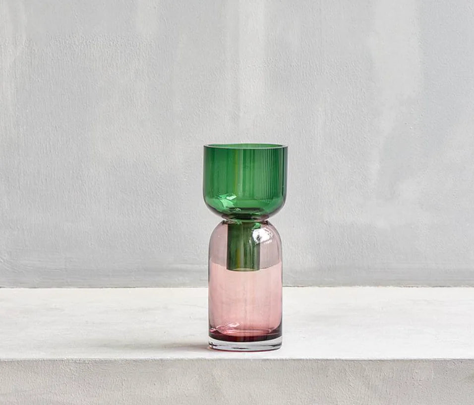 Stained Glass Flower Vase – Handcrafted Colorful Glass Centerpiece for Artistic Home Décor